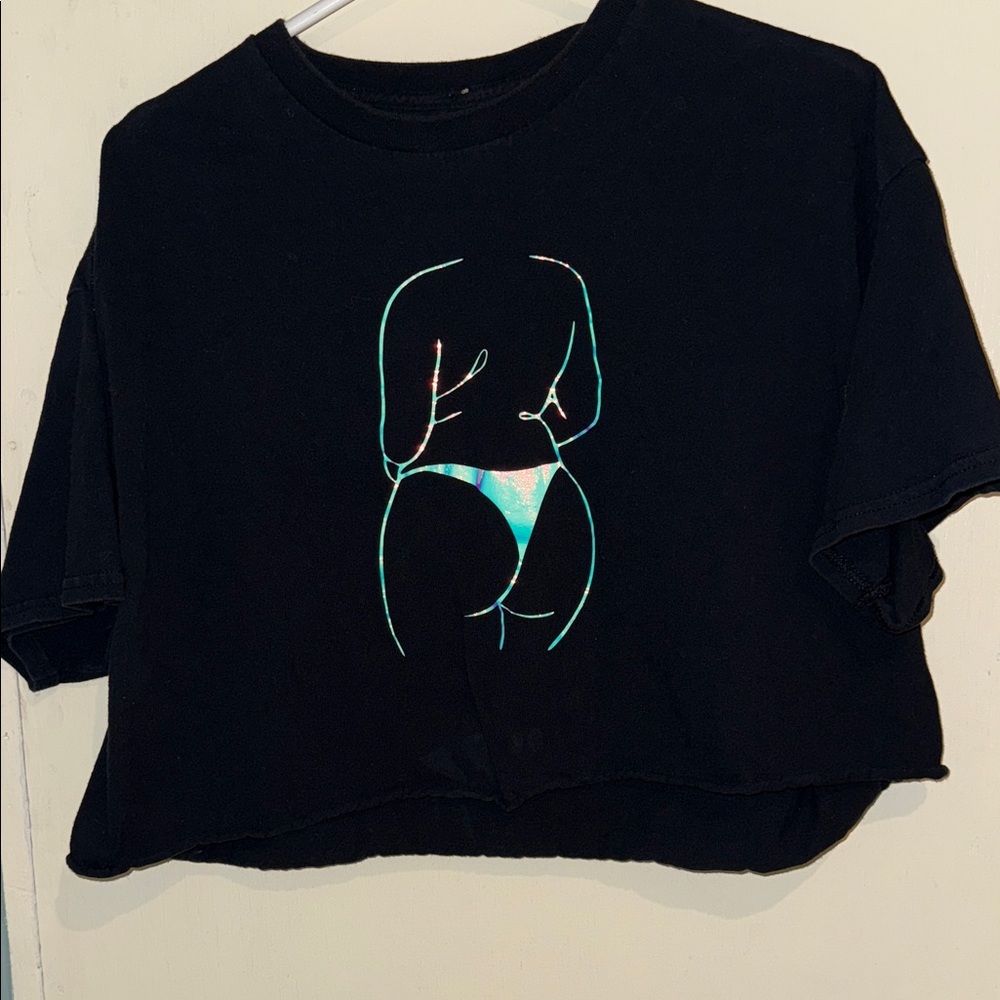 Black Graphic Crop Top